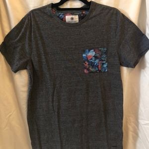 Men’s Size MED On The Byas Floral Pocket Tee